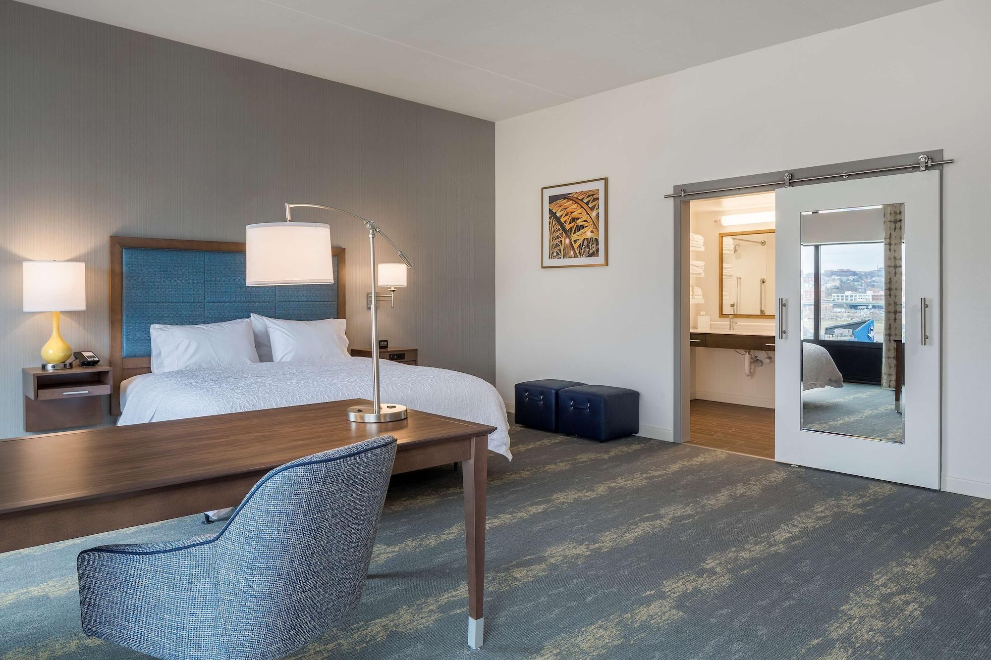 Hampton Inn & Suites Newport/Cincinnati, Ky Exterior foto